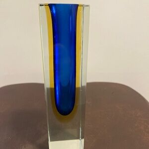Murano Italy Cobalt Blue glass 6 1/4” Bud Vase - Chipped